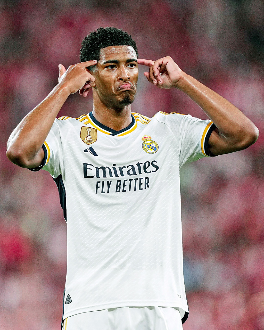 2025中超射手榜：法比奥金靴，卡扎和莱昂纳多分列二三名（2025中超射手榜揭晓：法比奥加冕金靴，卡扎与莱昂纳多分列二三位）