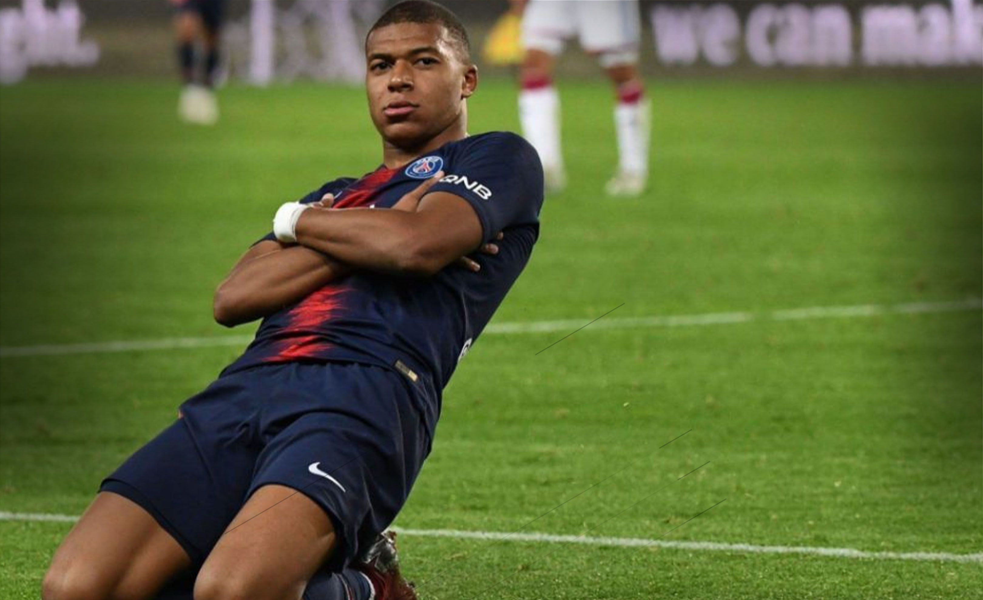 百年传统断裂：英超节礼日仅剩一场，商业赛程压倒历史（传统生变：英超节礼日仅余一战，商业考量凌驾于历史）