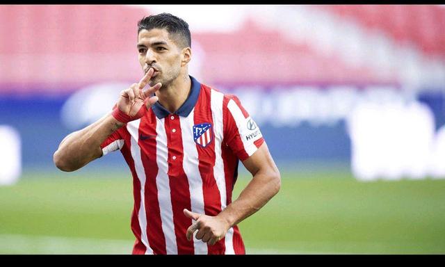 英超战报：皮诺、穆尼奥斯斩联赛首球，水晶宫2-0轻取狼队（英超快讯：水晶宫2-0击退狼队，皮诺与穆尼奥斯收获英超处子球）