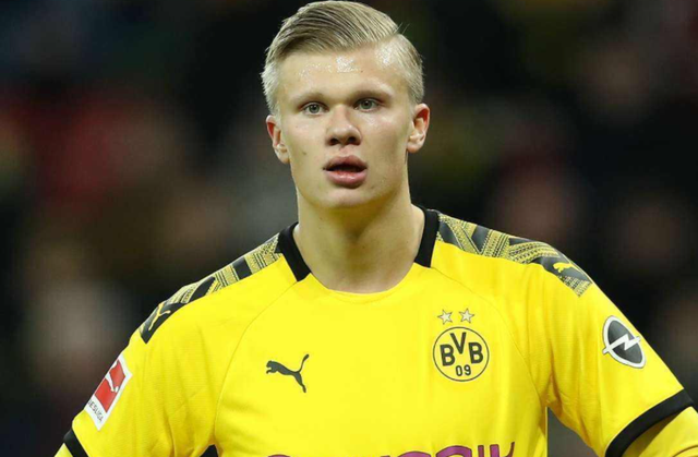 英媒：莱斯特城可能因违反PSR被扣分，上赛季升级逃过一劫（英媒曝莱斯特城涉PSR违规恐遭扣分，上季升超曾助其避险）