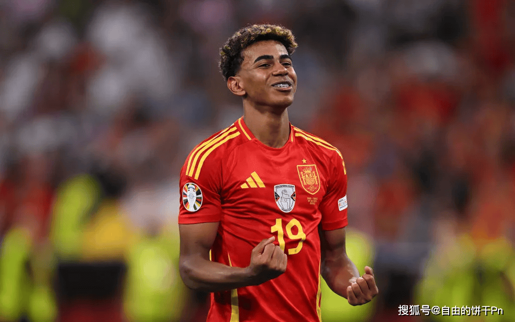 斯洛文尼亚主帅：球队精神已垮，我是否留任赛后再讨论（斯洛文尼亚主帅：队伍士气已崩，去留待赛后再定）