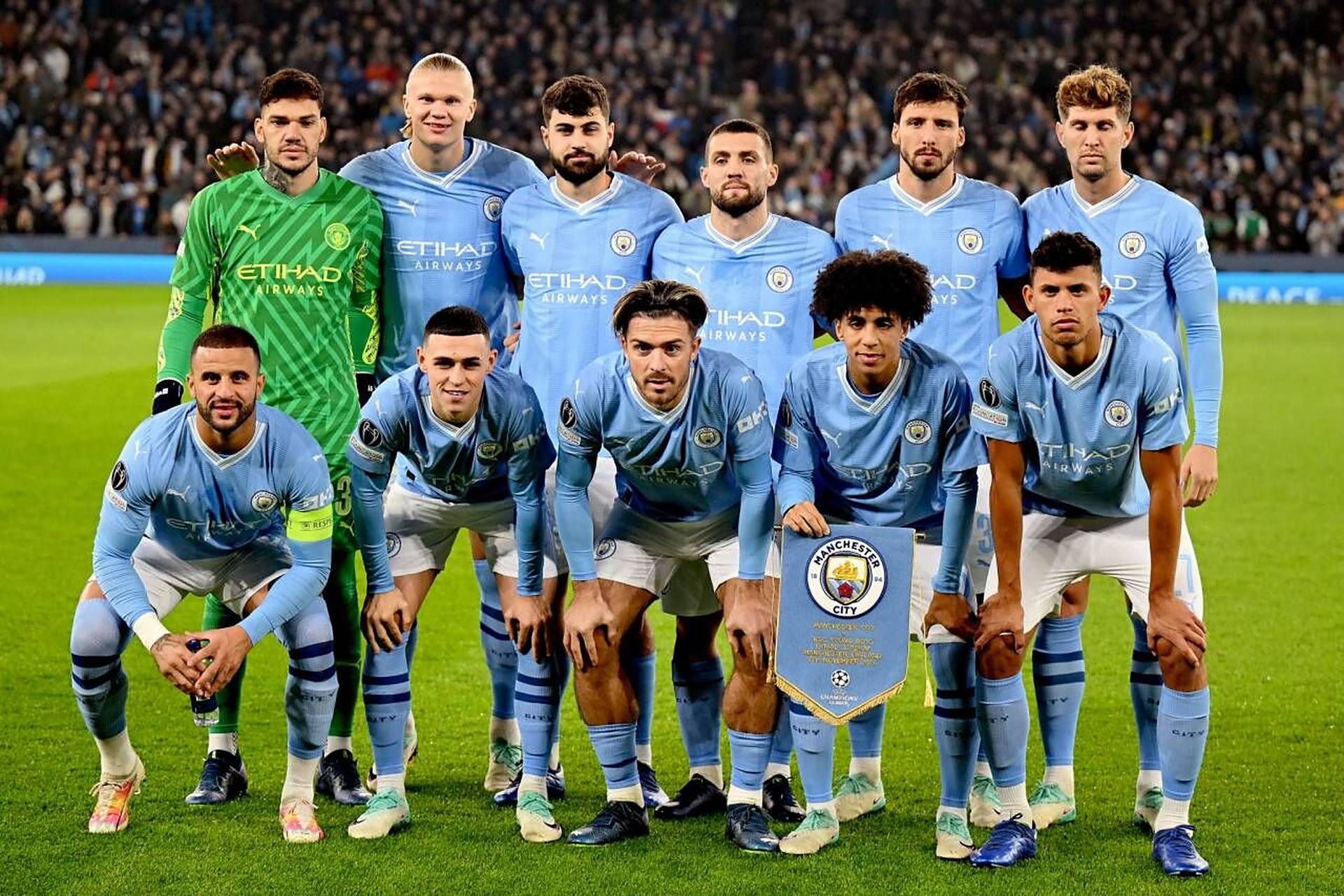 丘库埃泽：第一次与梅西同场竞技，我无法把视线从他身上移开（丘库埃泽：与梅西首次同场，我的目光始终离不开他）