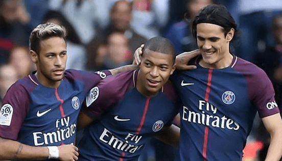 记者：谢什科与多名曼联球员聊过，他们认为其适合阿莫林体系