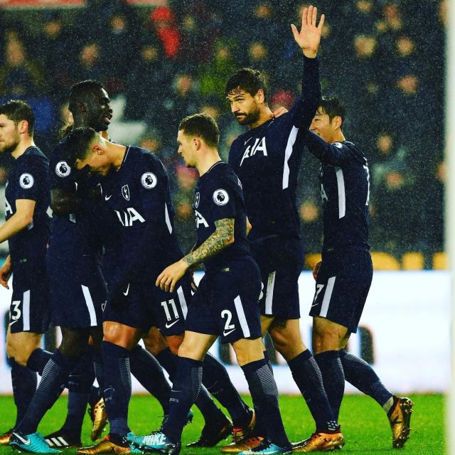 德转列巴拉圭球员历史身价前10：阿尔米隆第1，巴里奥斯上榜