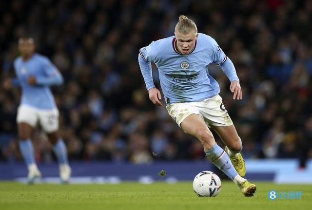 官方：大阪钢巴外援阿拉诺合同到期，将在赛季结束后离队